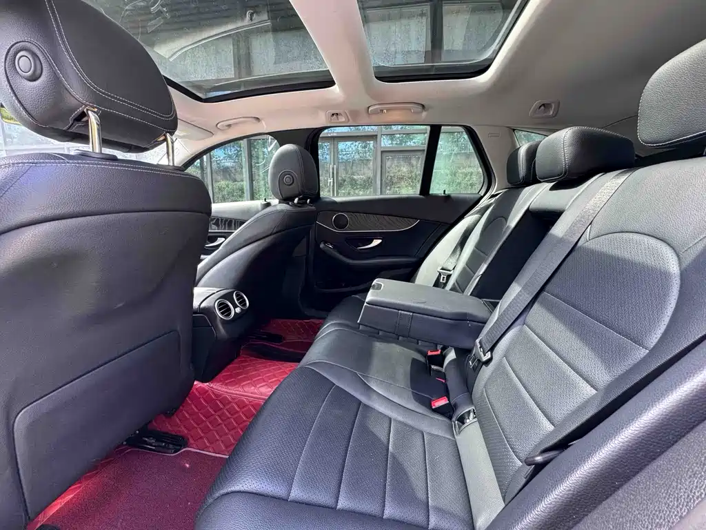 Mercedes-Benz C-Class 2021 — фото 19