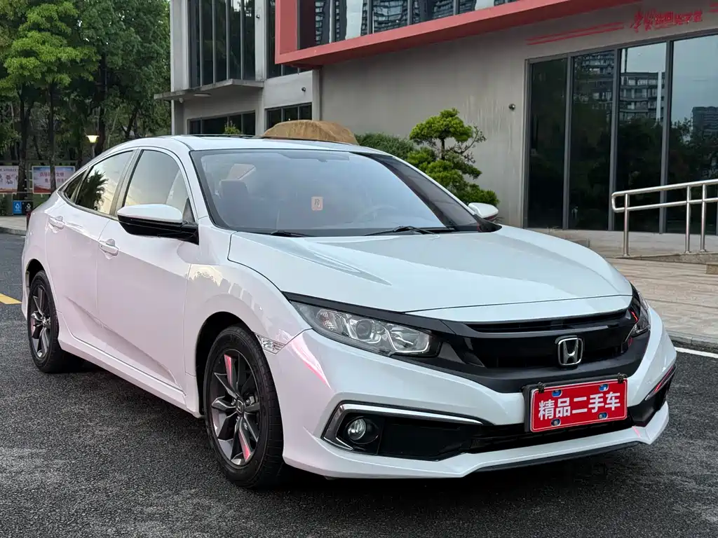 Honda Civic 2019 — фото 3