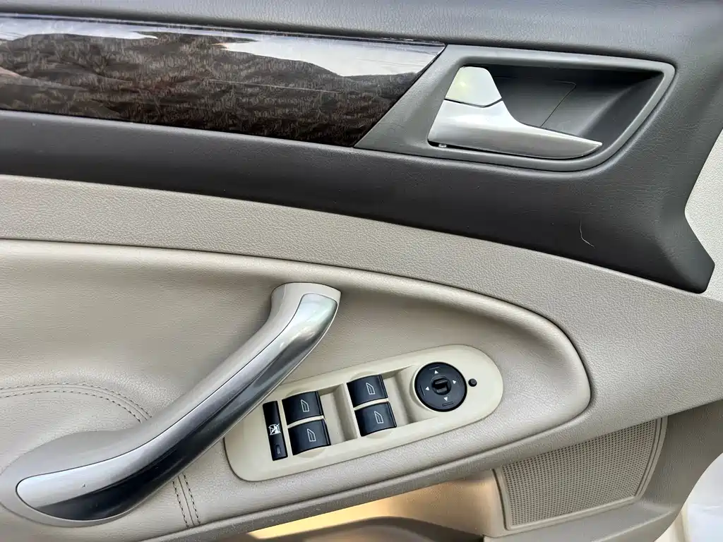 Ford Mondeo Zhisheng 2013 — фото 21