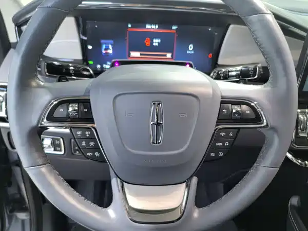 Lincoln Navigator One 2022