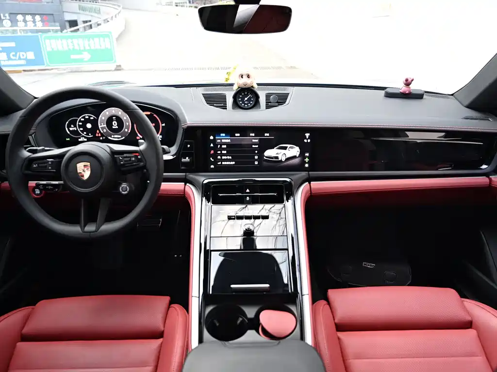Porsche Panamera 2025 — фото 9