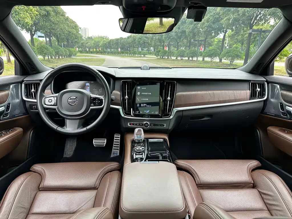 Volvo S90 PHEV 2021 — фото 4