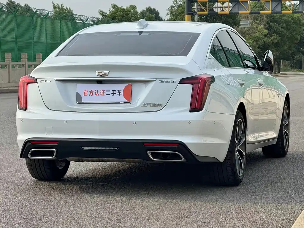 Cadillac CT5 2026 — фото 11