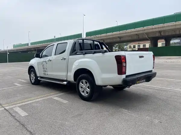 Isuzu Lingtuo 2020