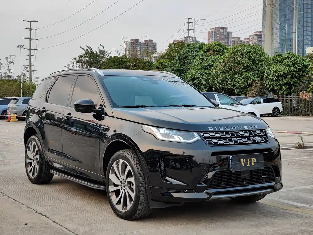 Land Rover Discovery Sport 2023 — фото 3