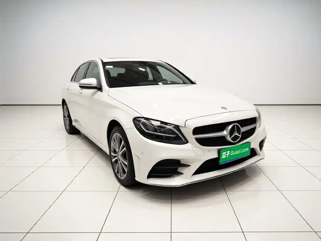 Mercedes-Benz C-Class 2019