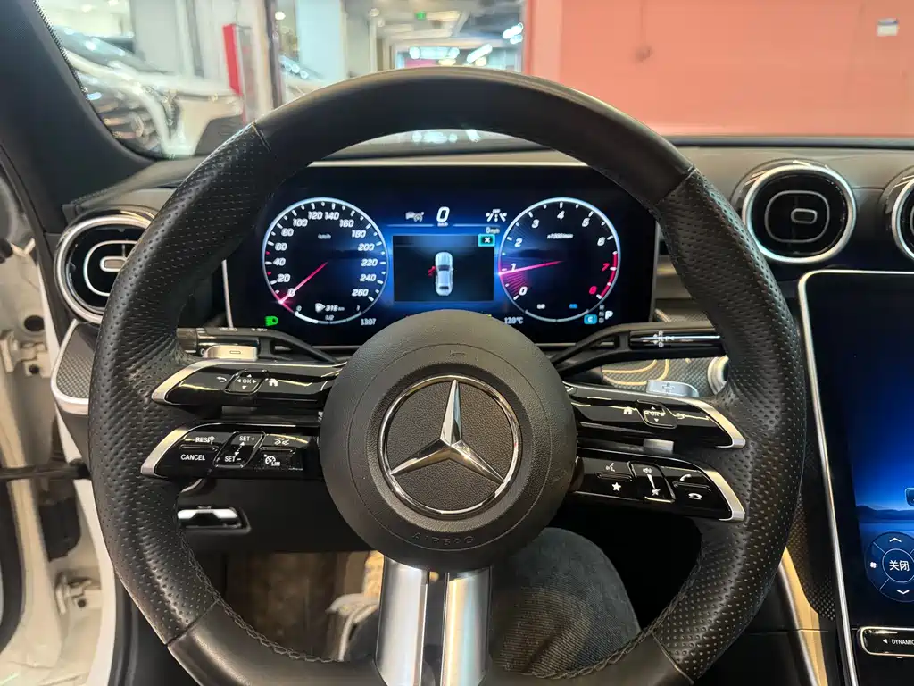 Mercedes-Benz C-Class 2023 — фото 5
