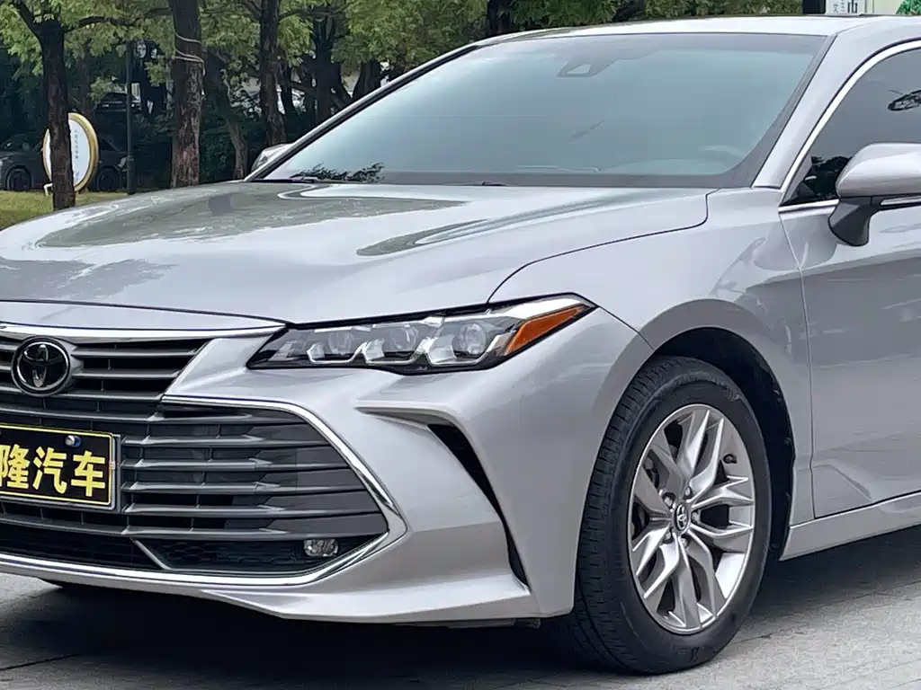 Toyota Avalon 2021 — фото 11