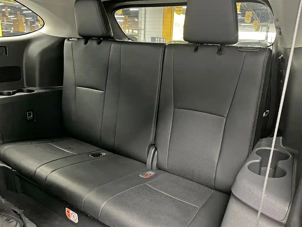 Toyota Highlander 2025 — фото 16