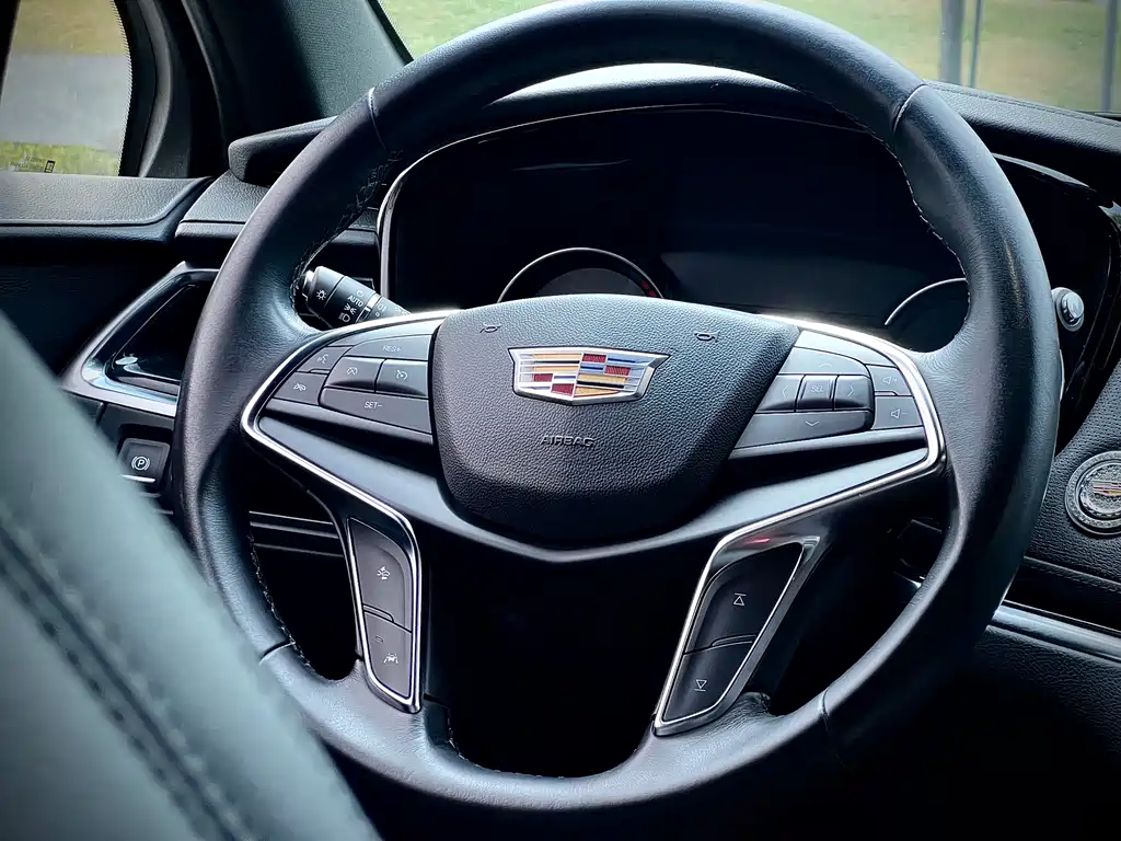 Cadillac XT5 2022 — фото 21