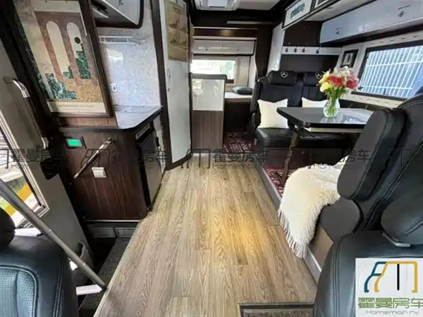 Zhongyi Sprinter RV 2016
