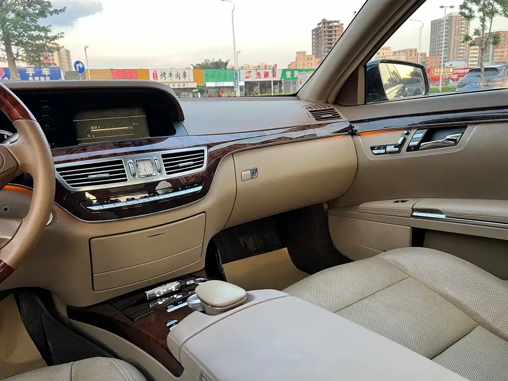 Mercedes-Benz S-Class 2011 — фото 16
