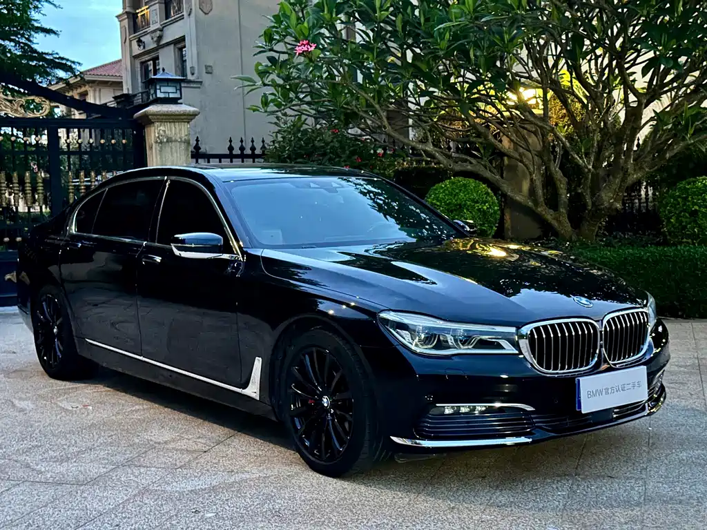 BMW 7 Series 2016 — фото 3