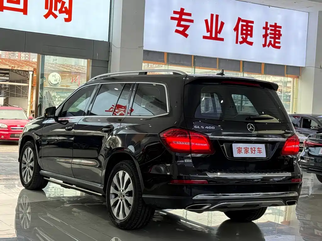 Mercedes-Benz GLS 2017 — фото 12