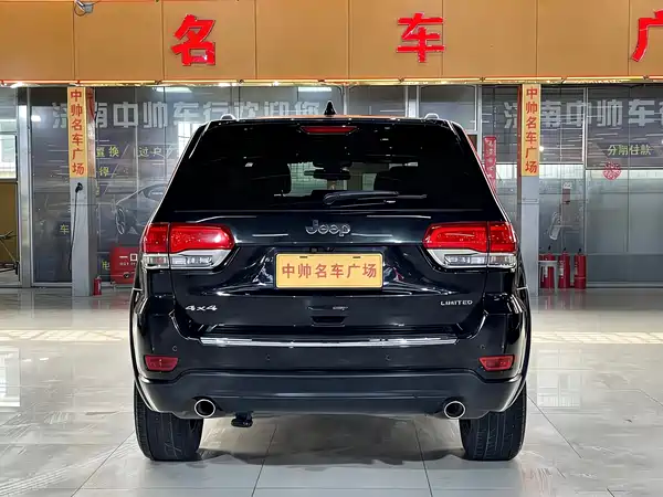 Jeep Grand Cherokee 2015