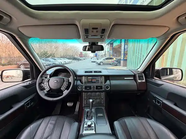 Land Rover Range Rover 2011