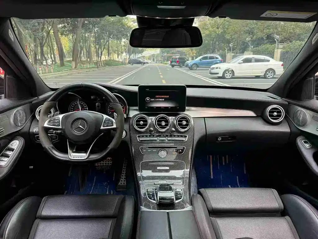 Mercedes-Benz C-Class AMG 2018 — фото 7