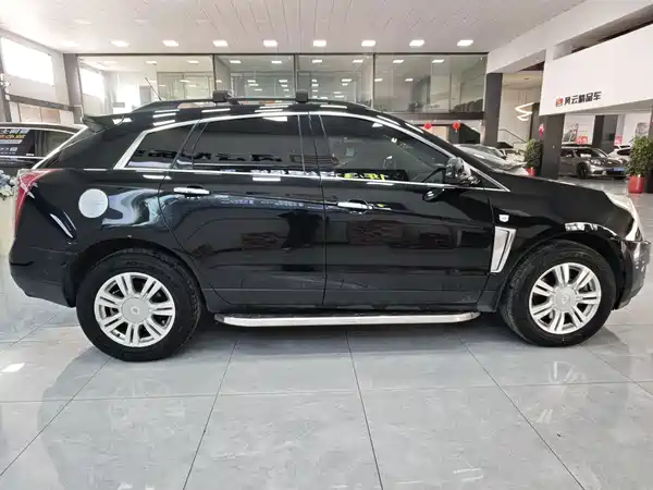 Cadillac SRX 2014