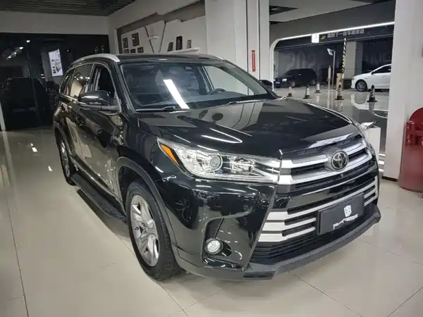 Toyota Highlander 2020