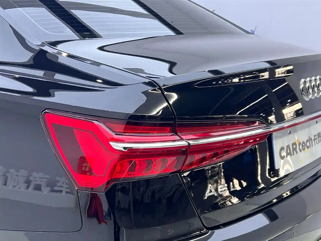 Audi A6L 2025 — фото 10