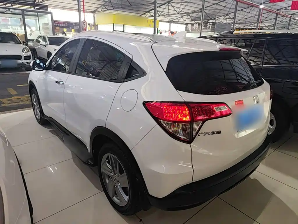 Honda Vezel 2021
