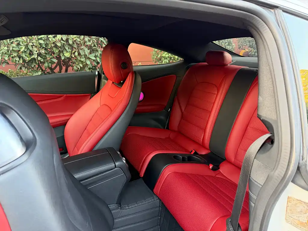 Mercedes-Benz C-Class 2018 — фото 11