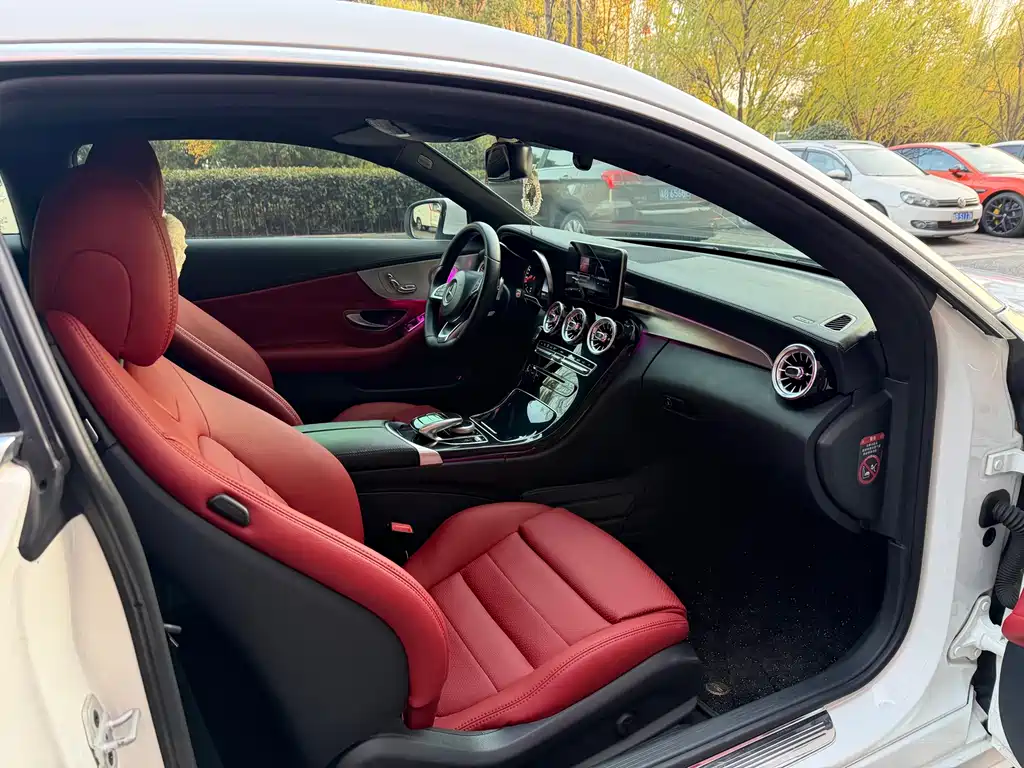 Mercedes-Benz C-Class 2018 — фото 10