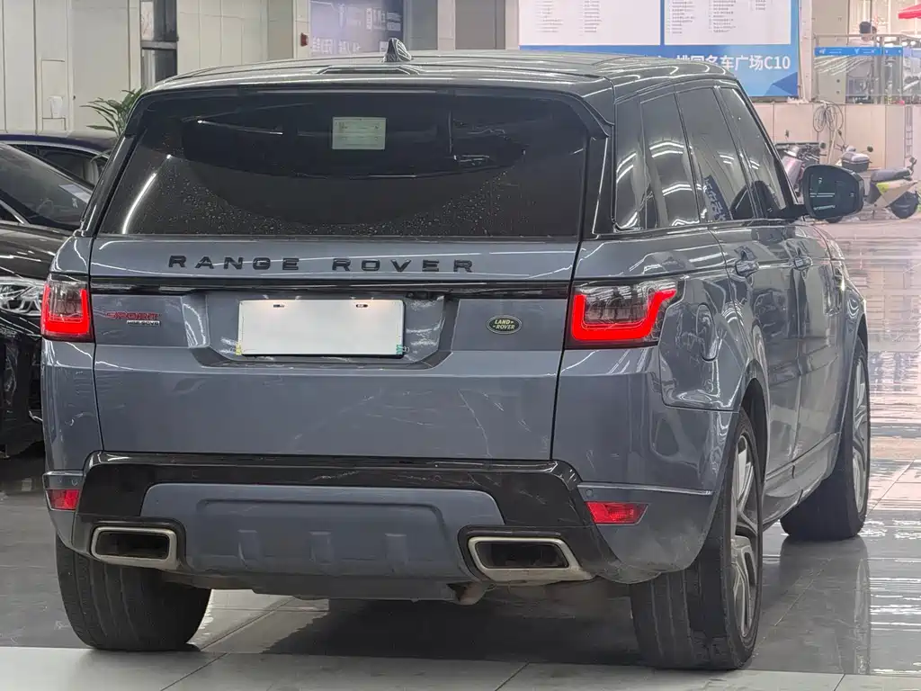 Land Rover Sport 2018 — фото 11