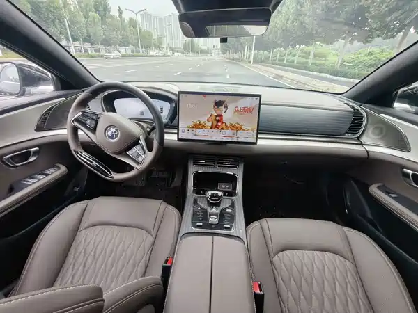 BYD Han 2025