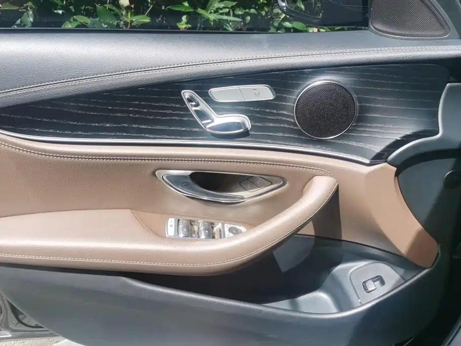 Mercedes-Benz E-Class 2020 — фото 7