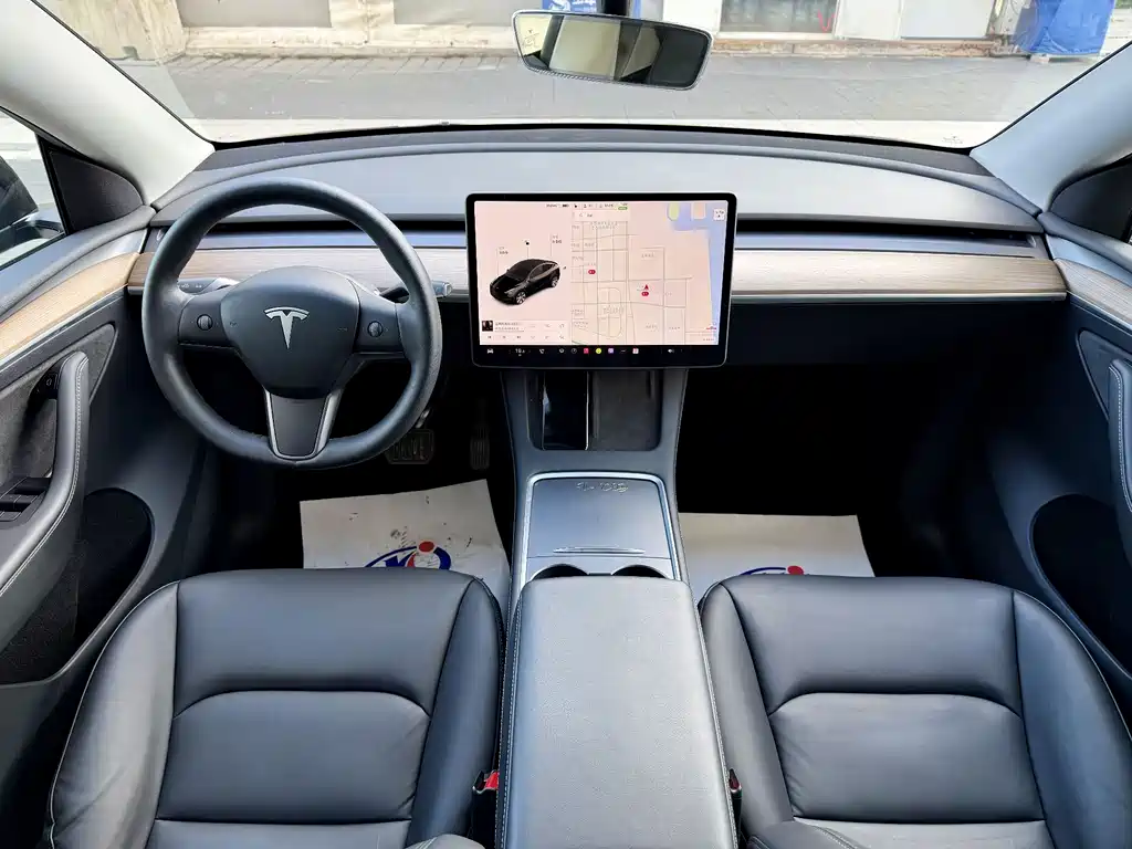 Tesla Model Y 2021 — фото 12
