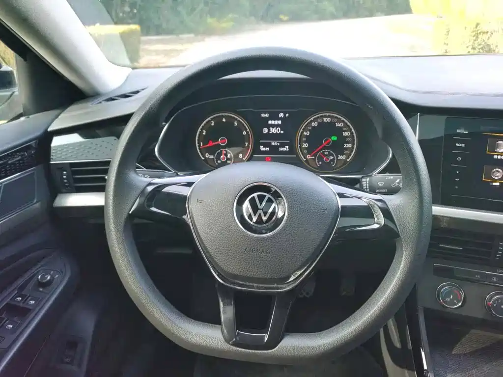 Volkswagen Passat 2021