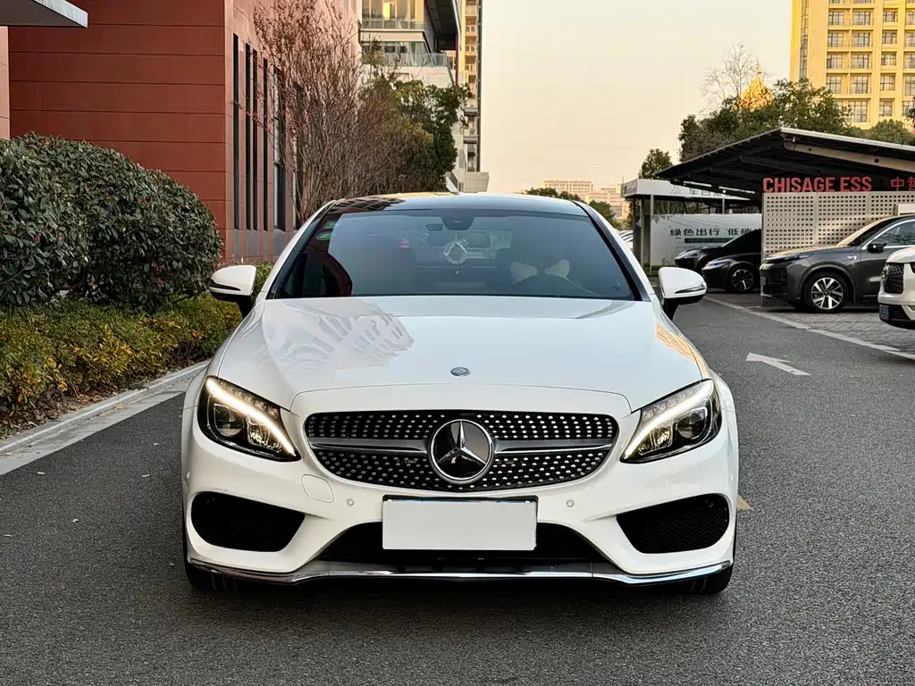 Mercedes-Benz C-Class 2018