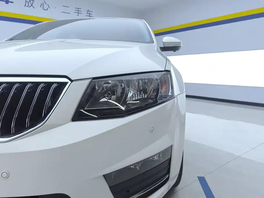 Skoda Octavia 2016