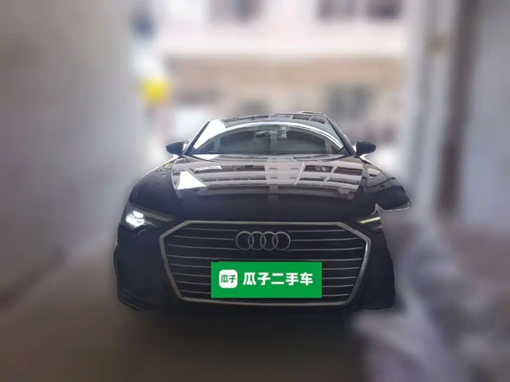 Audi A6L 2022