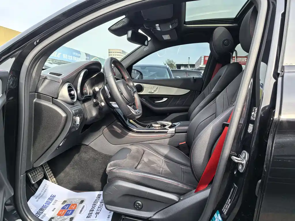 Mercedes-Benz GLC Coupe AMG 2019 — фото 13