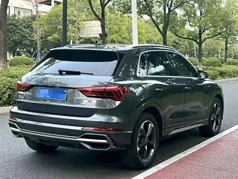 Audi Q3 2022 — фото 4