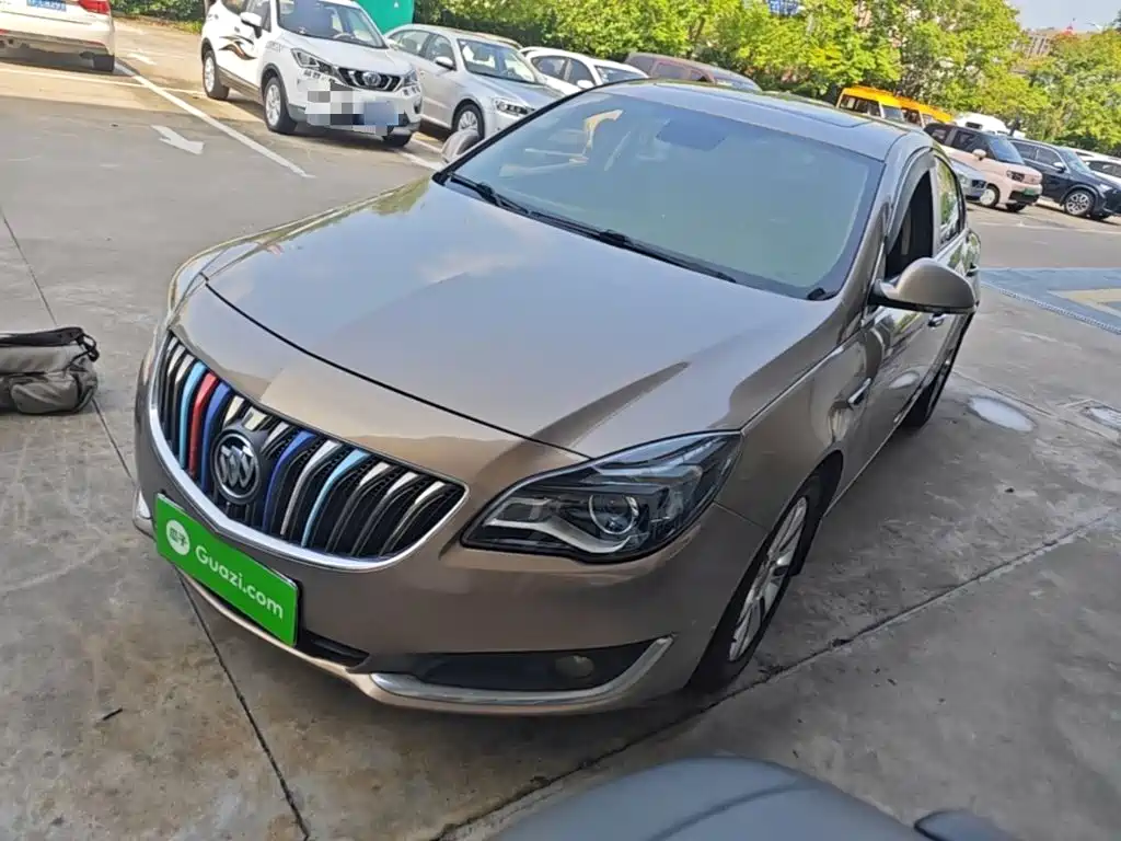 Buick Regal 2015 — фото 1