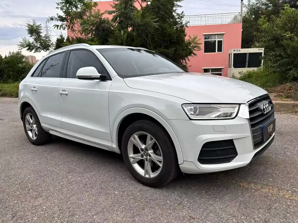 Audi Q3 2017