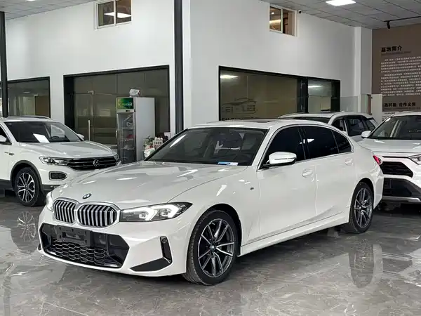 BMW 3 Series 2023