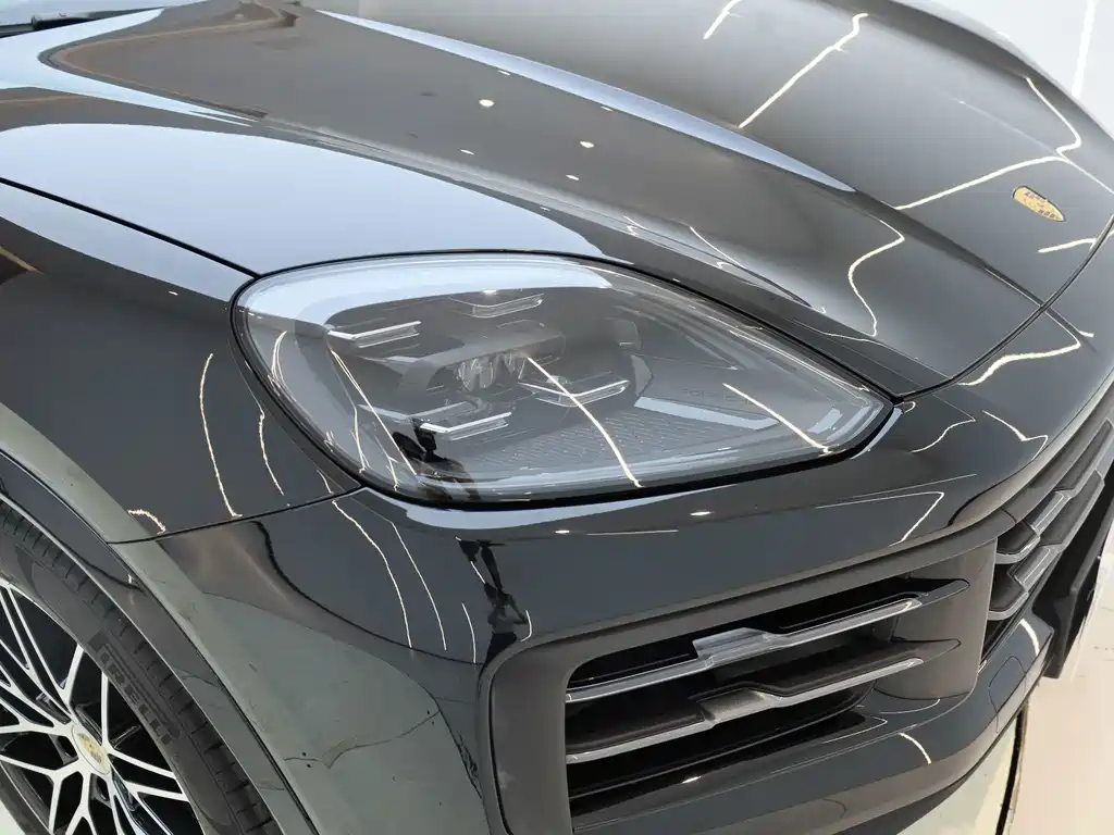 Porsche Cayenne 2024 — фото 11
