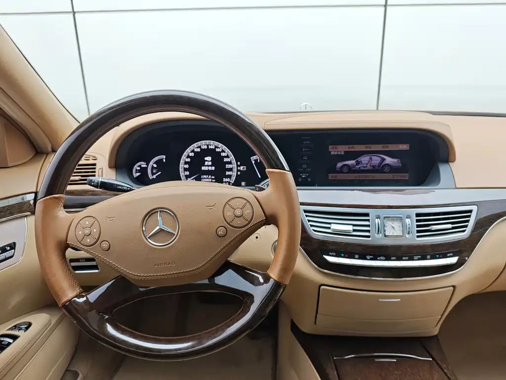 Mercedes-Benz S-Class 2012 — фото 12