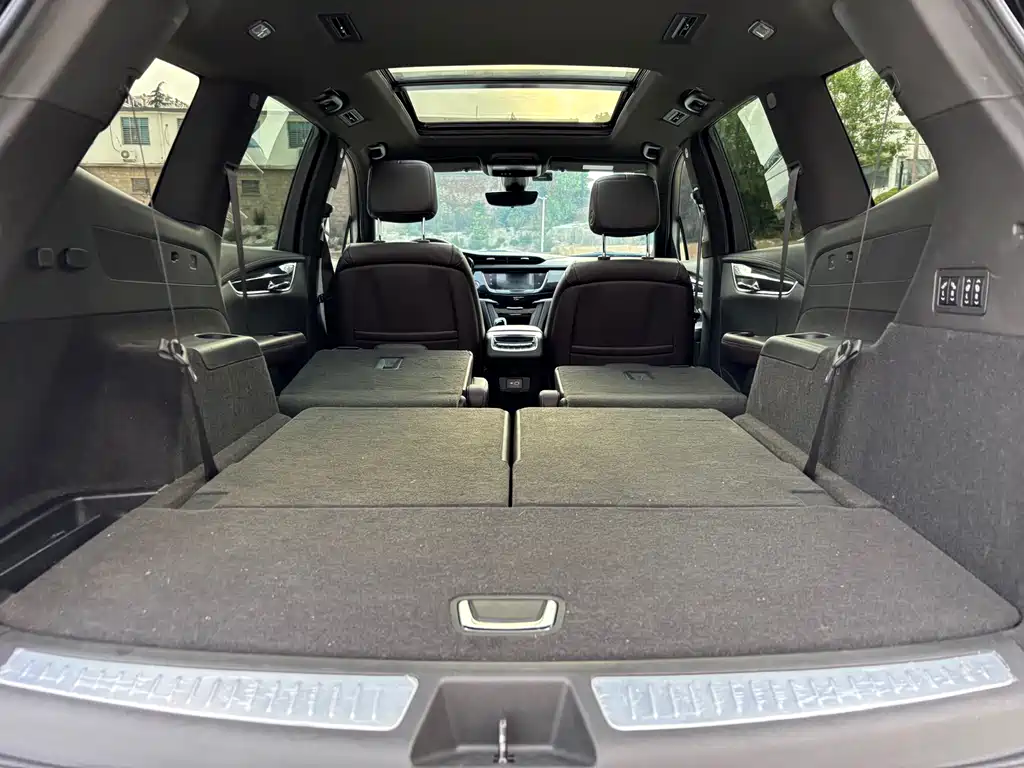 Cadillac XT6 2019 — фото 15