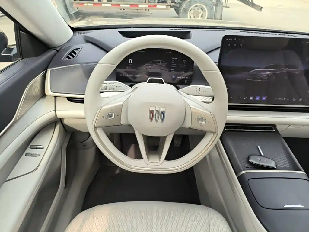 Buick Zhijing L7 2025 — фото 11