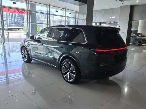 Li Auto L9 2025