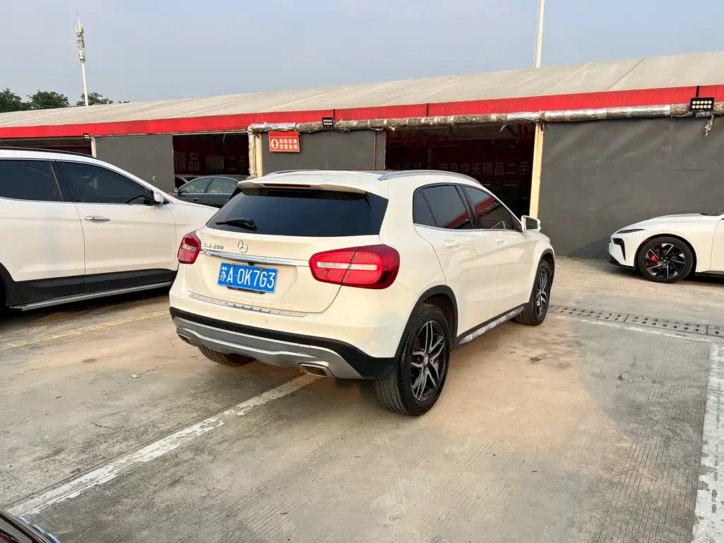 Mercedes-Benz GLA 2016 — фото 22