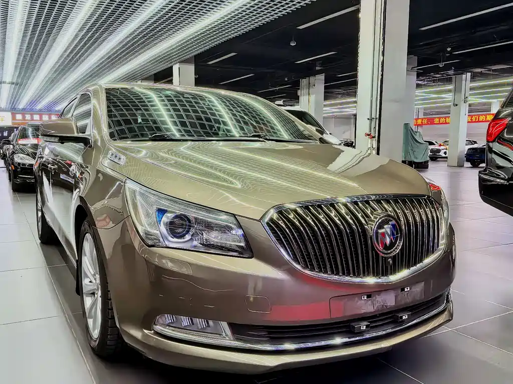 Buick LaCrosse 2015 — фото 2