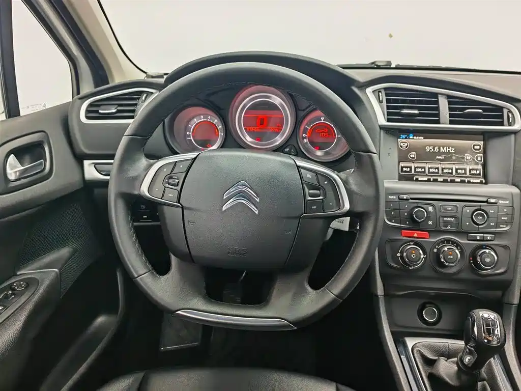 Citroen C4L 2014 — фото 11