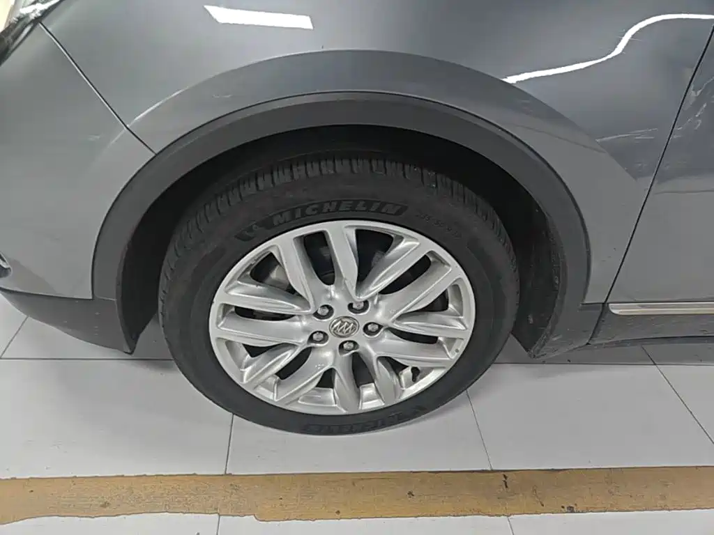 Buick Envision Plus 2020 — фото 23