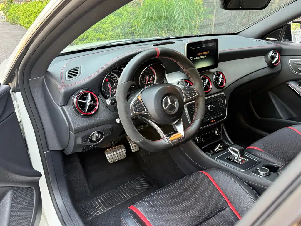 Mercedes-Benz CLA AMG 2015 — фото 7